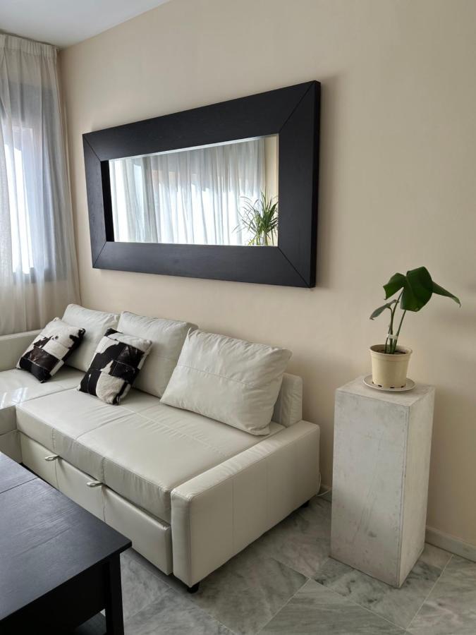 Atico Triana Con Piscina Privada Lejlighed Sevilla Eksteriør billede